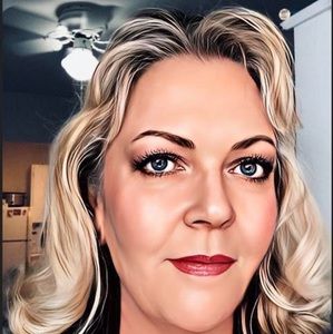 Meet your Posher, Bonnie